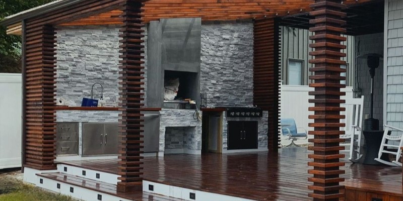 Outdoor Kitchen Image 1